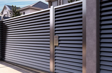 Забор жалюзи с калиткой и воротами