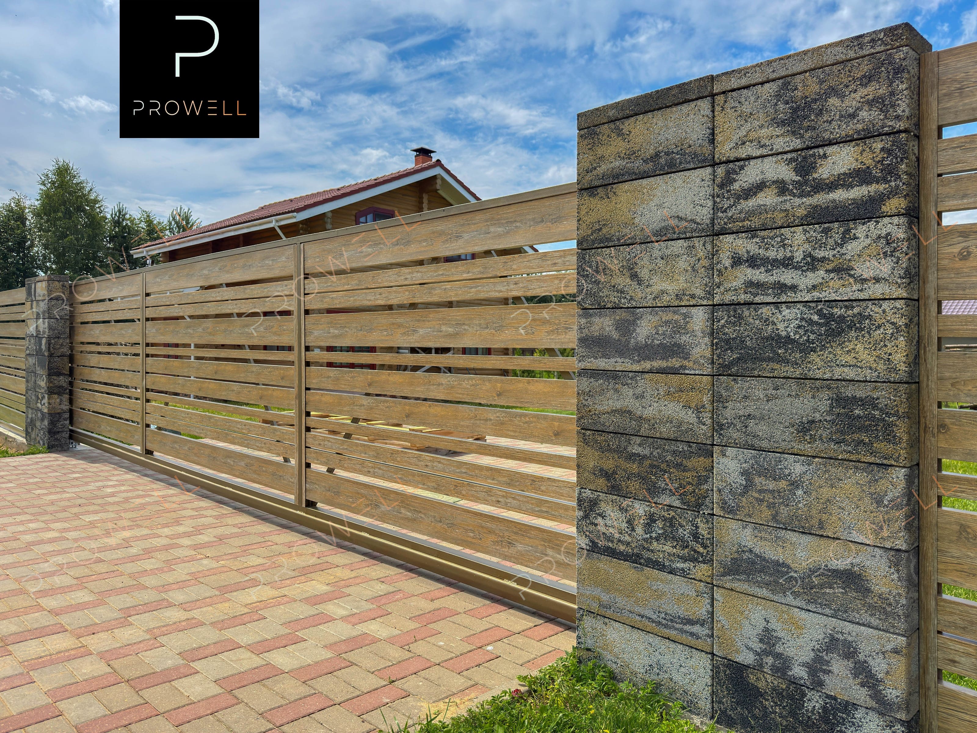 Ораждение из блоков Козинак (Kozinak) "Техас" в сочетании с Ранчо PREMIUM Античный дуб Золотой